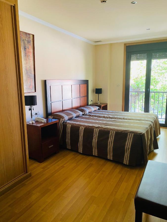 Hotel Av Apartamentos לוביוס מראה חיצוני תמונה