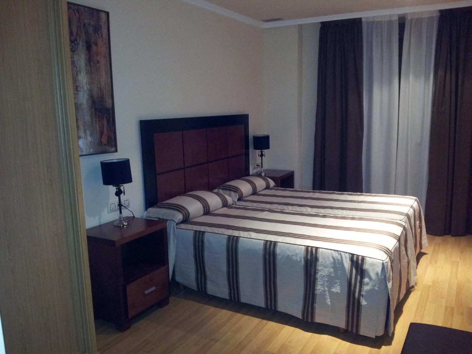 Hotel Av Apartamentos לוביוס מראה חיצוני תמונה